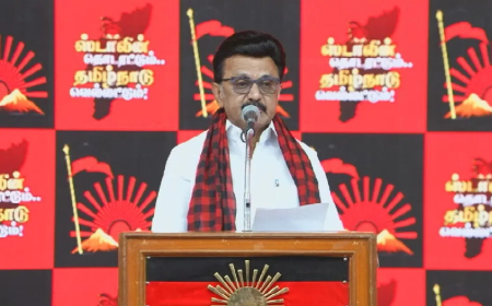 வெல்லப்போவது தமிழ்நாடு அணியா, டெல்லி அணியா? - மு.க.ஸ்டாலின் பேச்சு