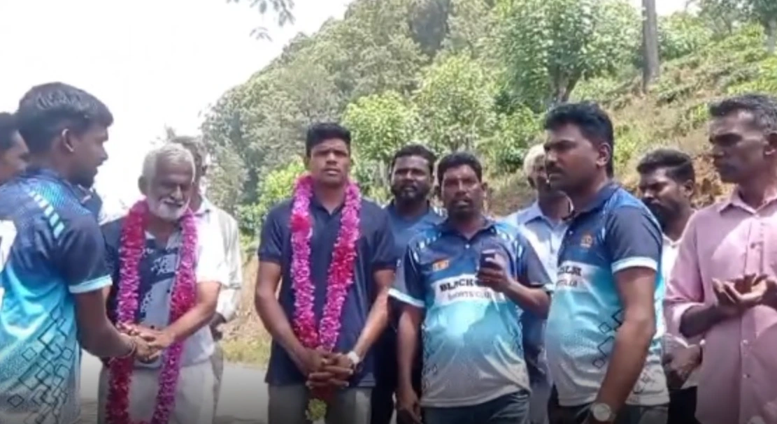இலங்கை கரப்பந்தாட்ட அணிக்கு தேர்வான முதல் மலையகத் தமிழர் - சந்திரபோஸ் சிவகாந்தன்